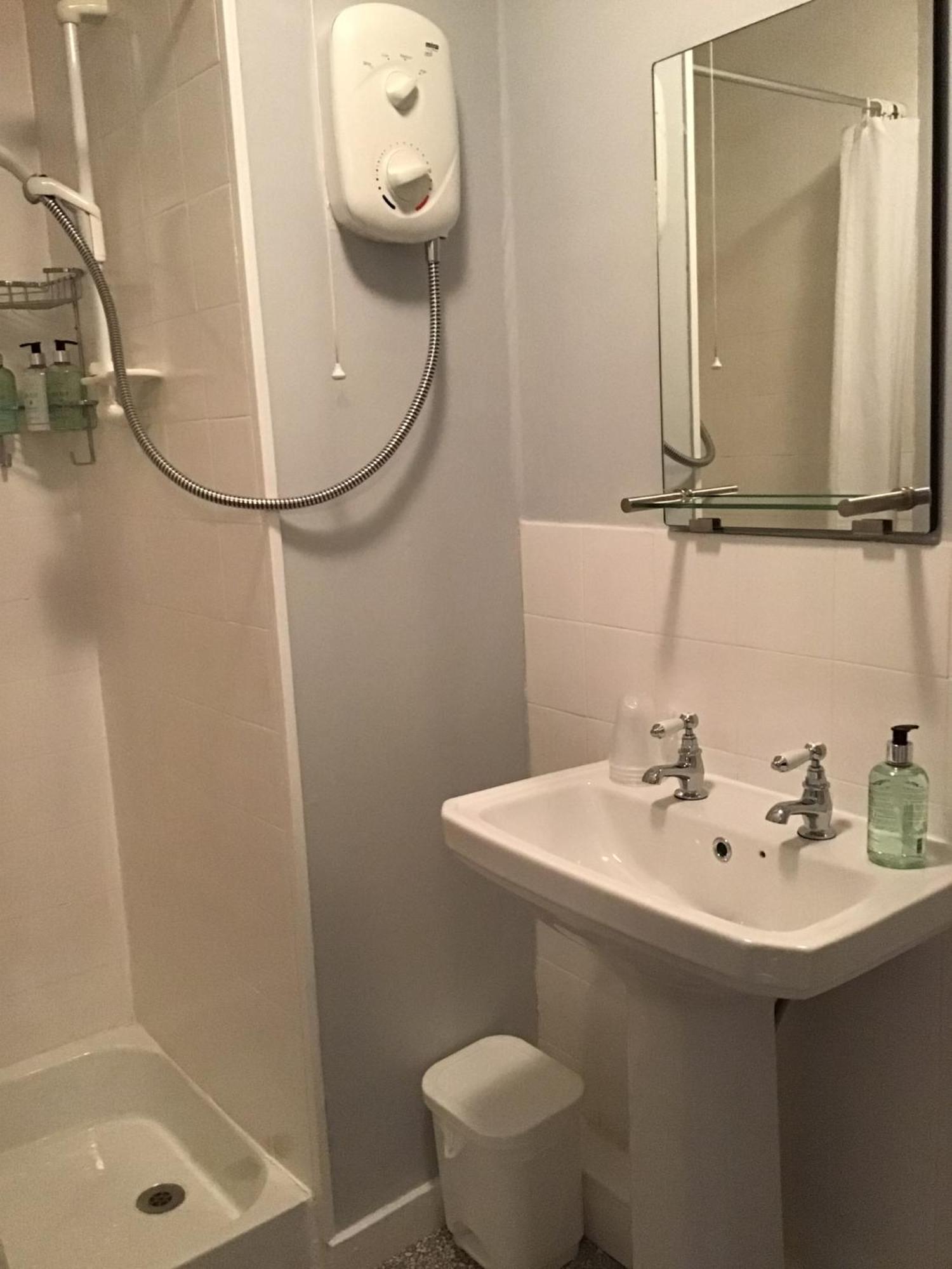 Comelybank Guesthouse Крифф Экстерьер фото